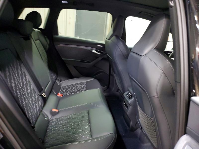 45457896 :رقم المزاد ، WA135BGF7SA072566 vin ، 2025 Audi Sq6 E-tron مزاد بيع