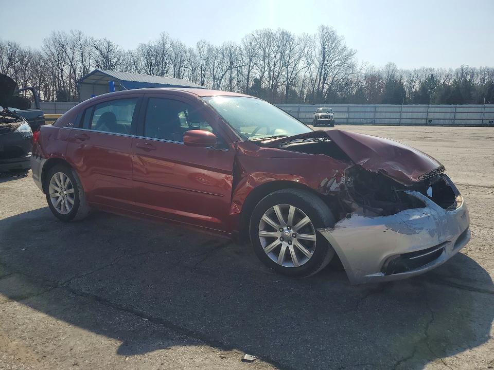 Продажа на аукционе авто 2013 Chrysler 200, vin: 1C3CCBBBXDN732468, номер лота: 41948986