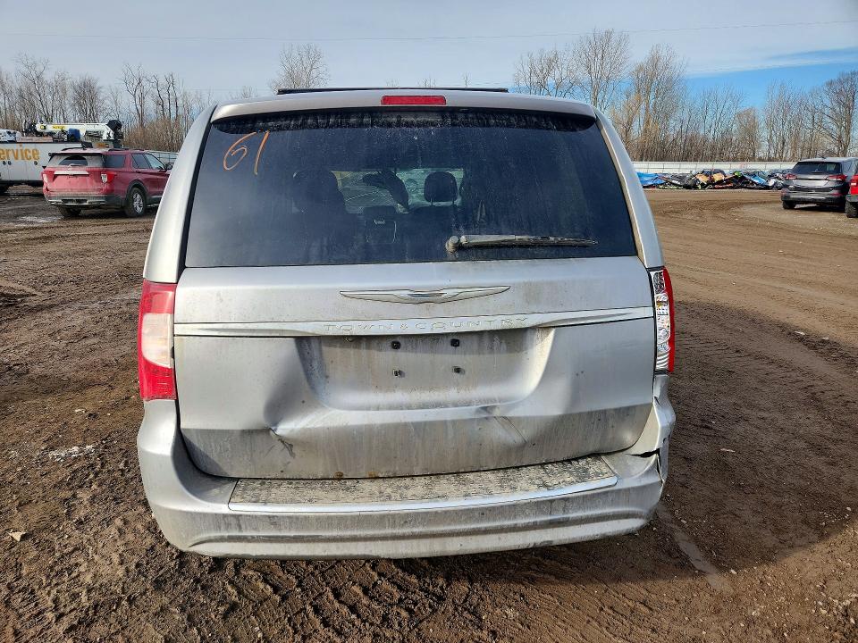 79527575 :رقم المزاد ، 2C4RC1BG5GR113974 vin ، 2016 Chrysler Town & Country مزاد بيع