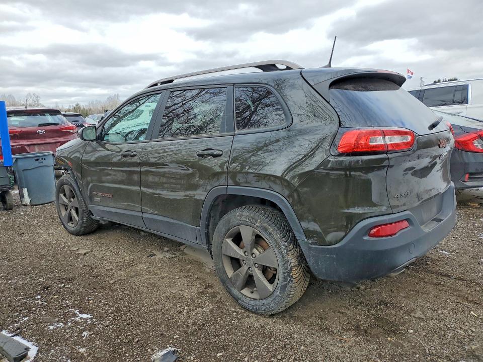 41696476 :رقم المزاد ، 1C4PJMCB4GW365370 vin ، 2016 Jeep Cherokee مزاد بيع