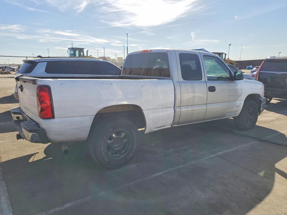 Продажа на аукционе авто 2003 Chevrolet Silverado, vin: 1GCEK19T93E295495, номер лота: 46138126