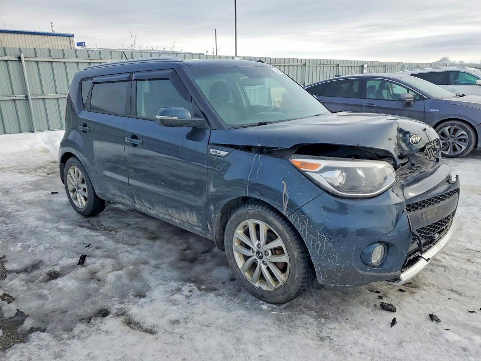 76754685 :رقم المزاد ، KNDJP3A50H7440640 vin ، 2017 Kia Soul مزاد بيع