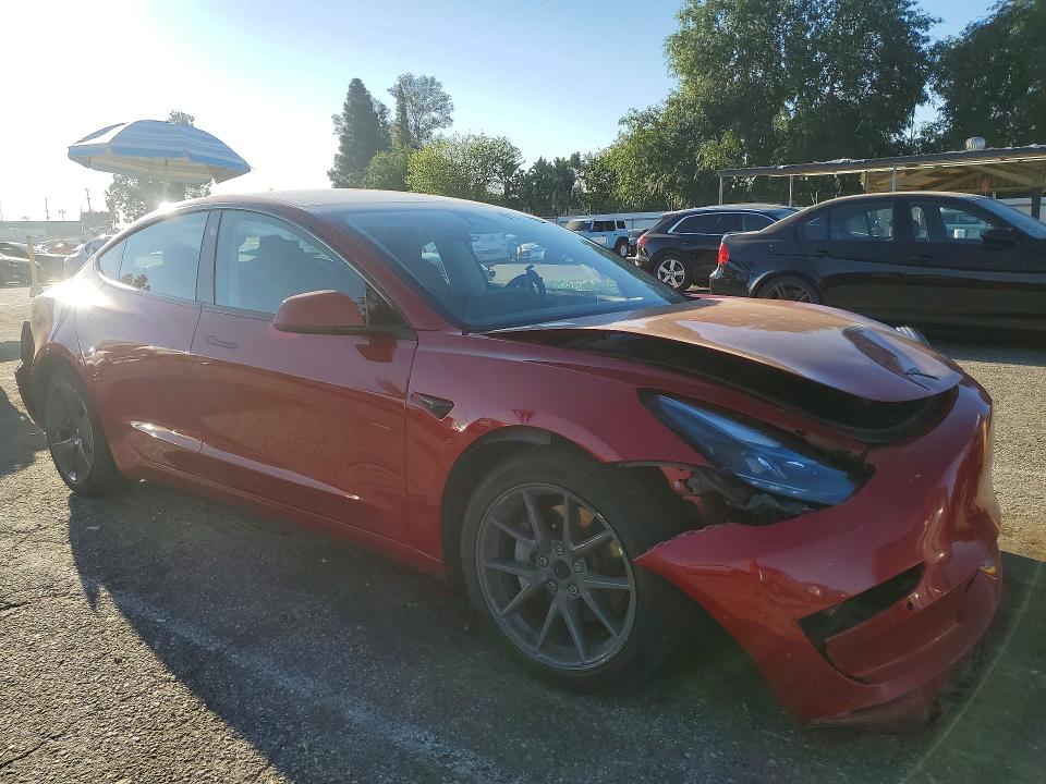 46711866 :رقم المزاد ، 5YJ3E1EA8NF340544 vin ، 2022 Tesla Model 3 مزاد بيع