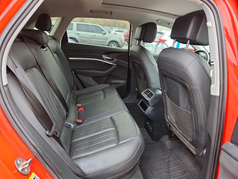 Aukcja sprzedaży 2019 Audi E-tron, vin: WA1LAAGEXKB014491, numer aukcji: 47264546