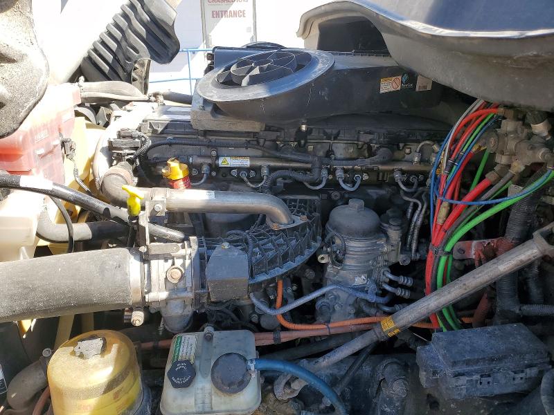 Продажа на аукционе авто 2016 Freightliner Cascadia 125, vin: 1FUBGEDV8GLHC5711, номер лота: 46205946