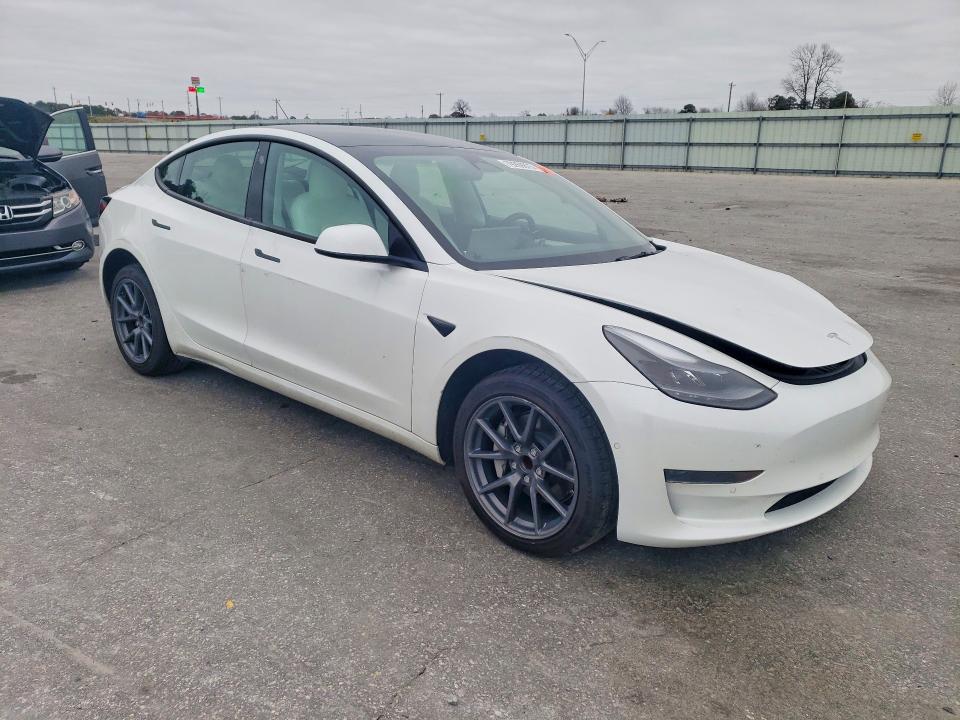 79269875 :رقم المزاد ، 5YJ3E1EA5NF175794 vin ، 2022 Tesla Model 3 مزاد بيع