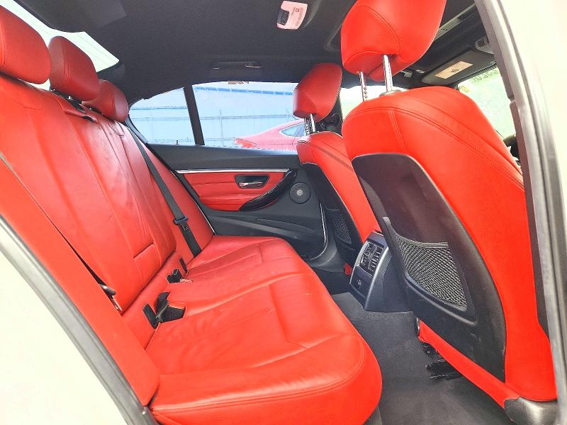 Продаж на аукціоні авто 2018 Bmw 330, vin: WBA8B9C55JEB30630, номер лоту: 47172926