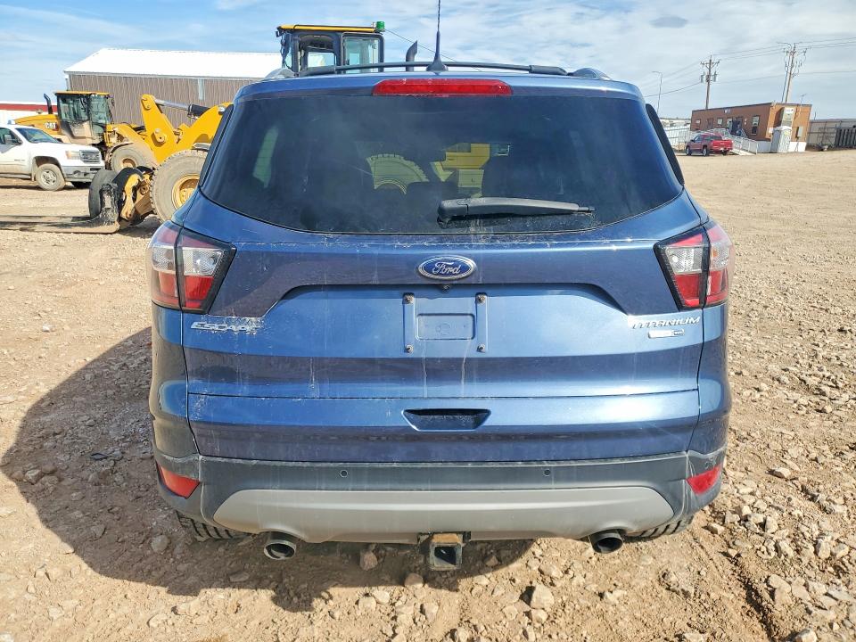 2018 Ford Escape მანქანა იყიდება აუქციონზე, vin: 1FMCU9J9XJUB76921, აუქციონის ნომერი: 46411896