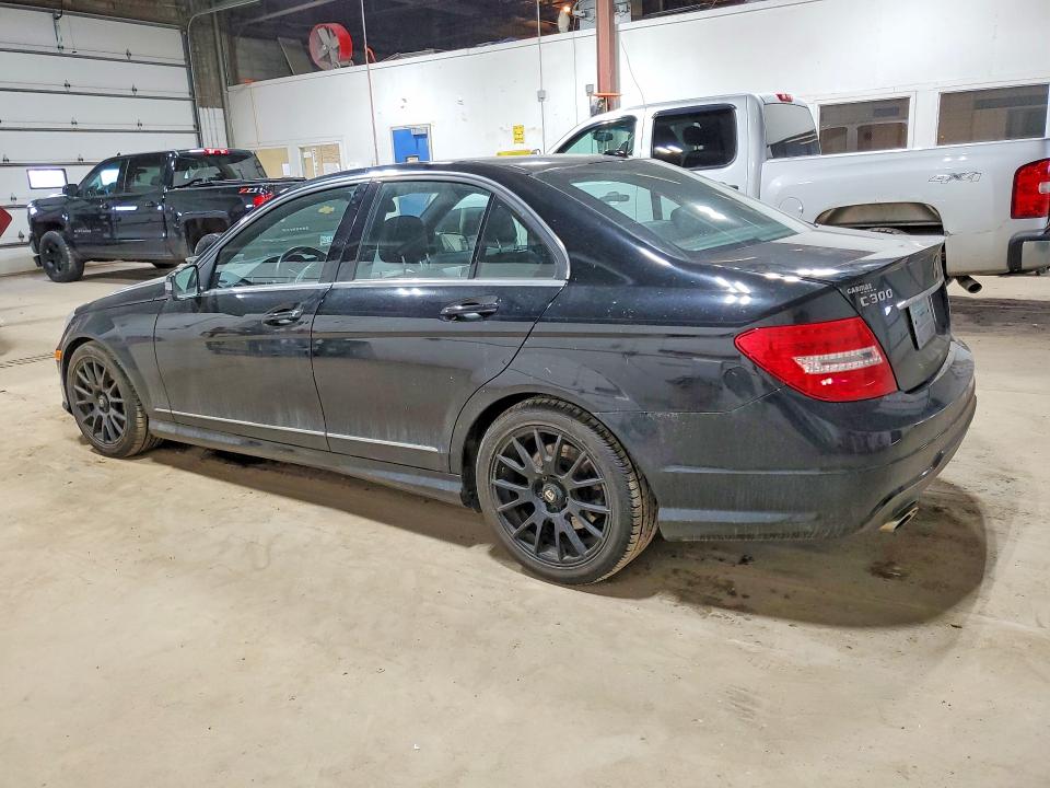 Продаж на аукціоні авто 2013 Mercedes-benz C, vin: WDDGF8AB0DR297435, номер лоту: 45465436