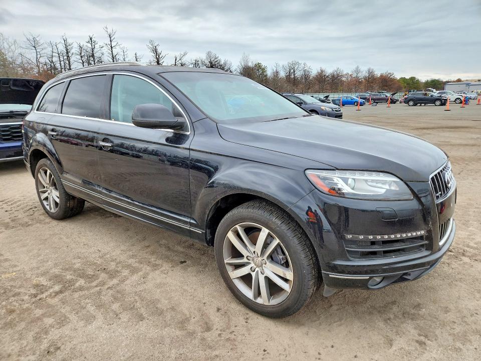 Продажа на аукционе авто 2014 Audi Q7, vin: WA1LMAFE9ED017545, номер лота: 46912946