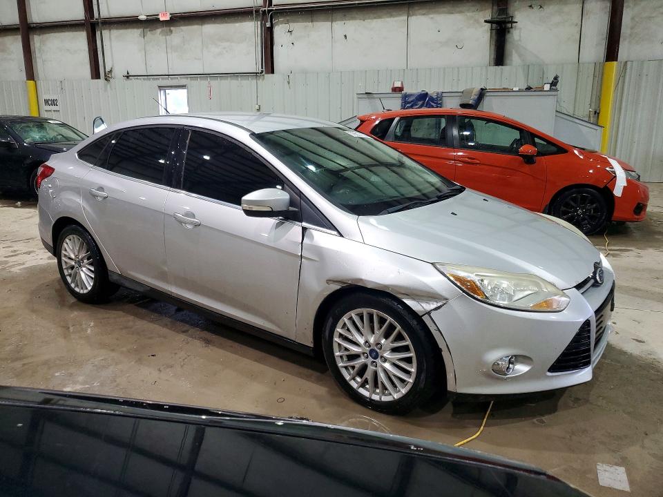 79617125 :رقم المزاد ، 1FAHP3H24CL434369 vin ، 2012 Ford Focus مزاد بيع