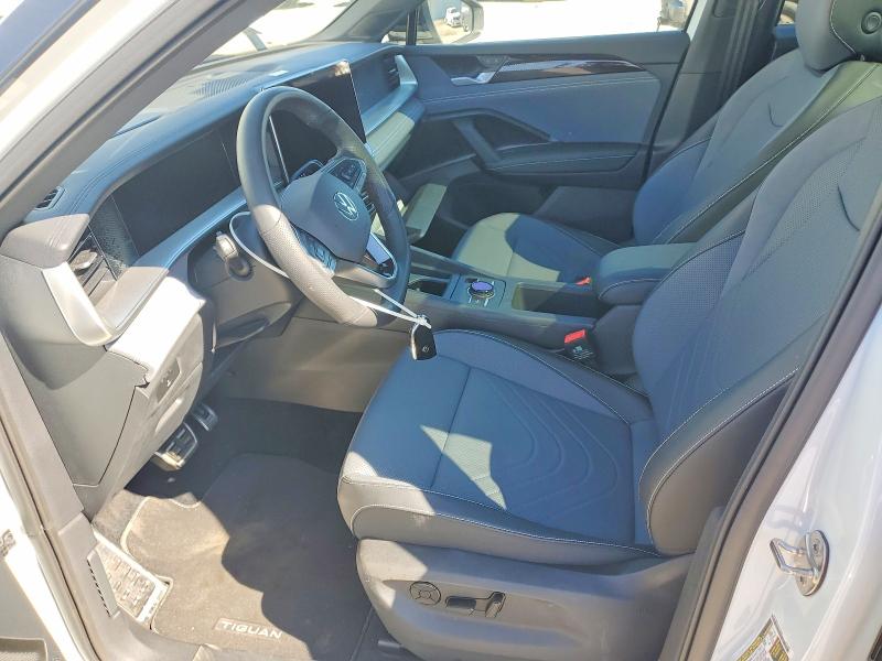 2025 Volkswagen Tiguan მანქანა იყიდება აუქციონზე, vin: 3VVGR7RM5SM037288, აუქციონის ნომერი: 46384376