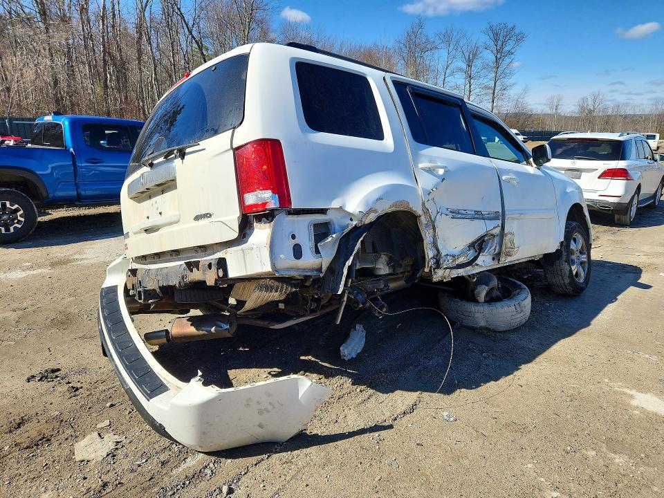 47198416 :رقم المزاد ، 5FNYF4H48EB041694 vin ، 2014 Honda Pilot مزاد بيع