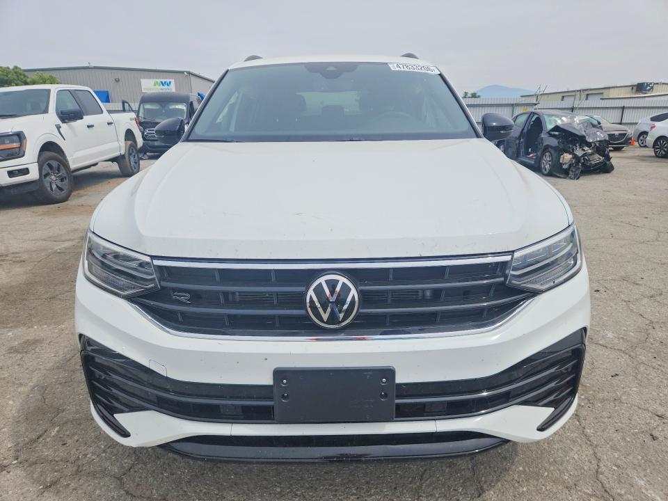 Продажа на аукционе авто 2022 Volkswagen Tiguan, vin: 3VVCB7AX1NM022199, номер лота: 47833206
