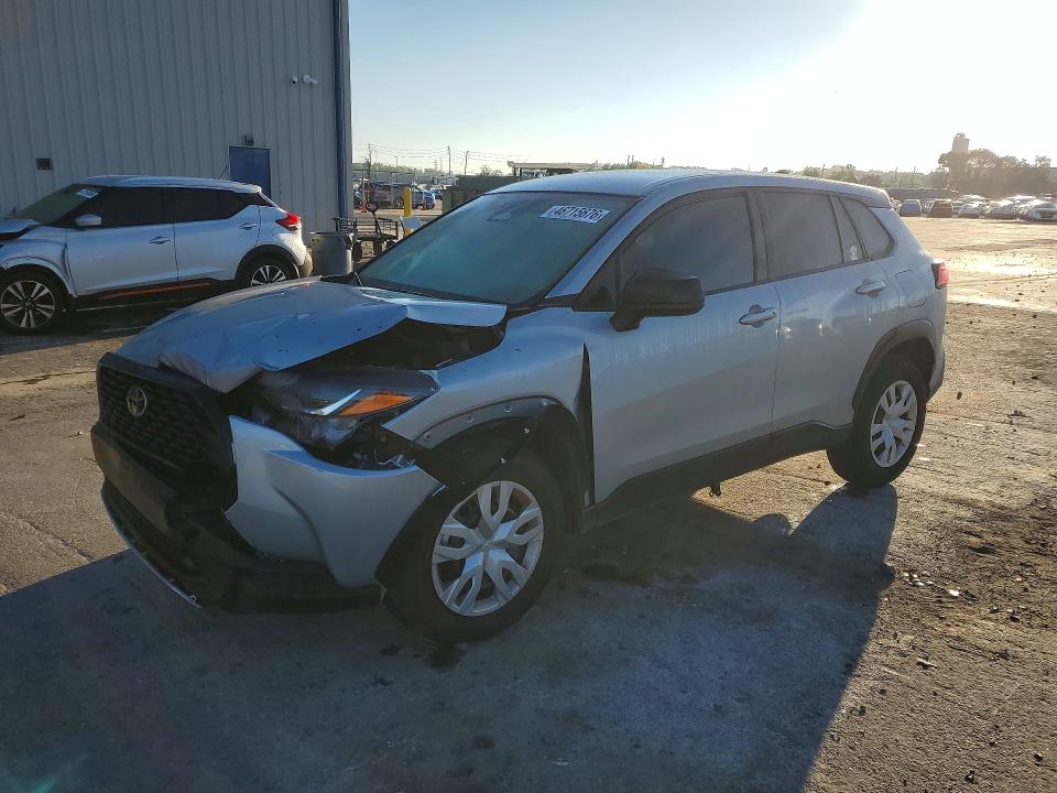 46715676 :رقم المزاد ، 7MUAAAAG2SV143508 vin ، 2025 Toyota Corolla Cross مزاد بيع