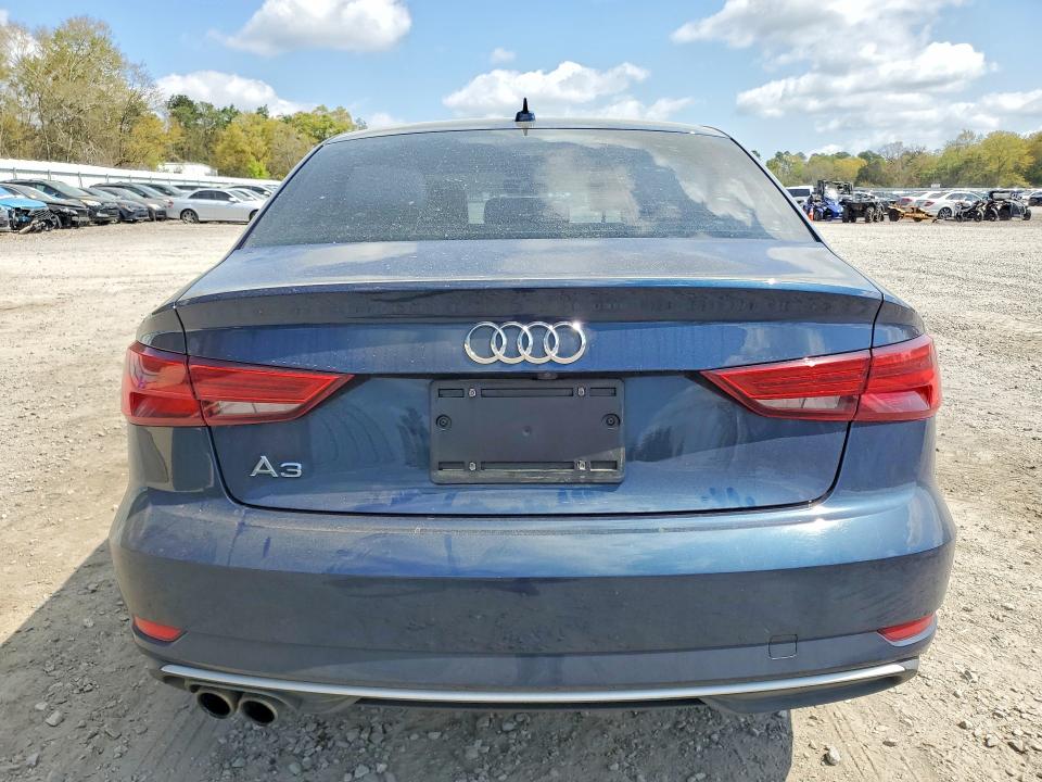 Продаж на аукціоні авто 2018 Audi A3, vin: WAUAUGFF8J1004691, номер лоту: 47513736