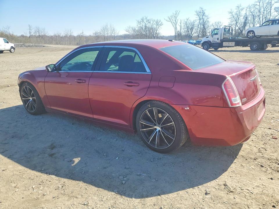 2014 Chrysler 300 მანქანა იყიდება აუქციონზე, vin: 2C3CCABG3EH182742, აუქციონის ნომერი: 47471876