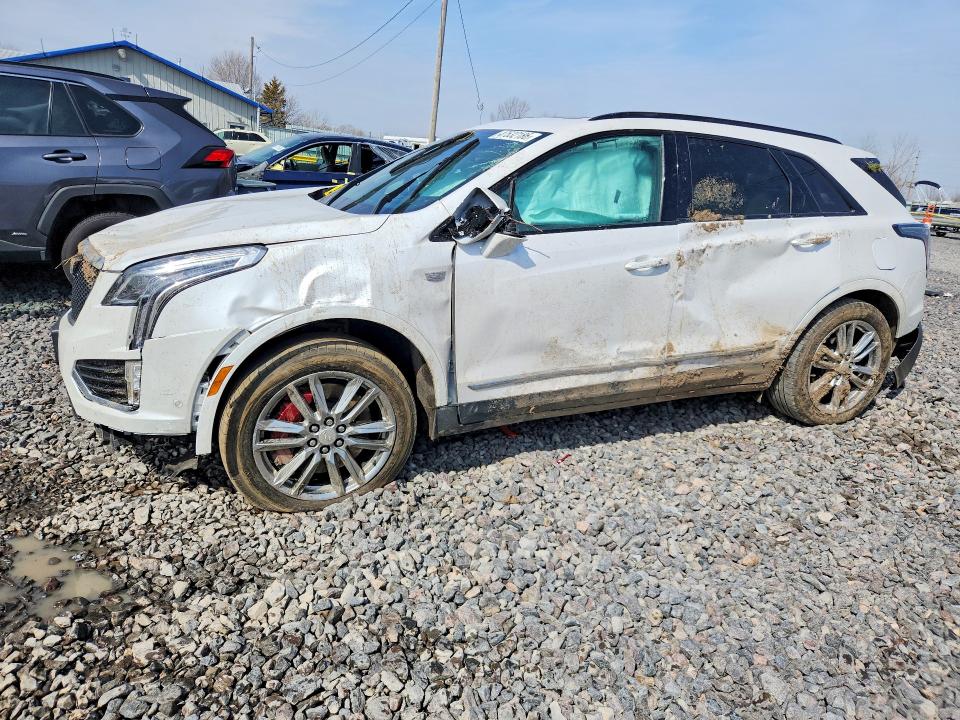 Продаж на аукціоні авто 2023 Cadillac Xt5, vin: 1GYKNGRS1PZ171024, номер лоту: 47532186