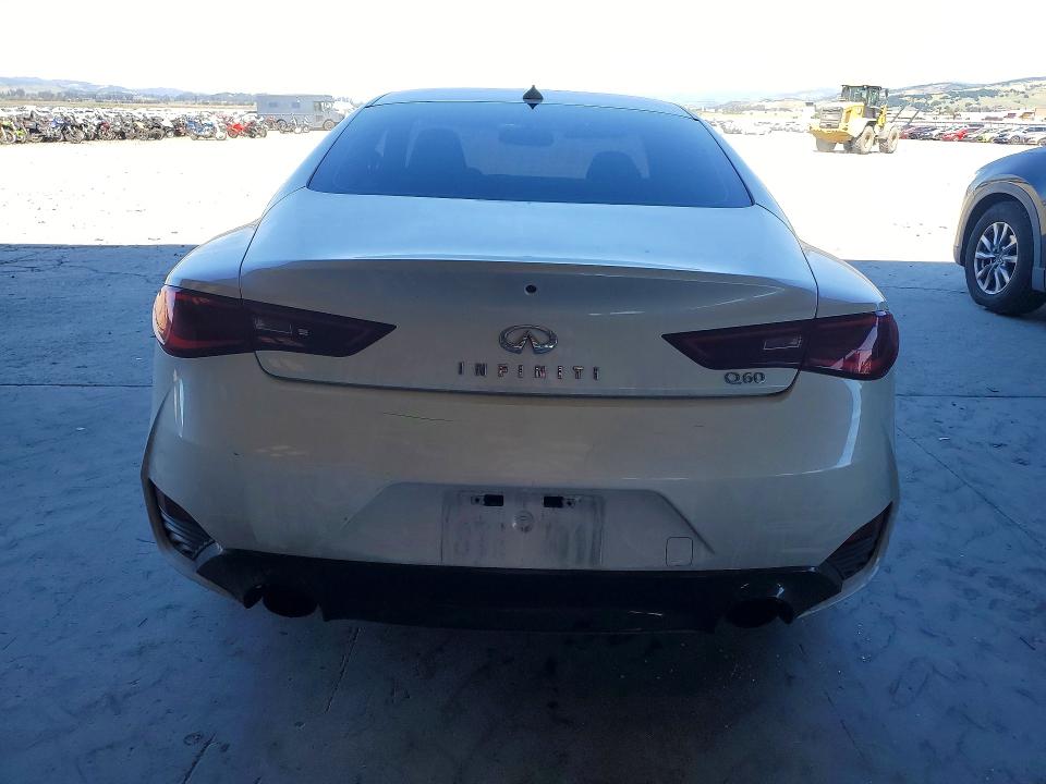 47069916 :رقم المزاد ، JN1EV7EK7HM362215 vin ، 2017 Infiniti Q60 مزاد بيع