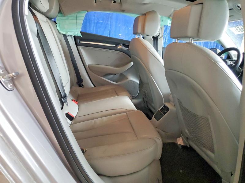 79513565 :رقم المزاد ، WAUCJGFF2F1028655 vin ، 2015 Audi A3 مزاد بيع