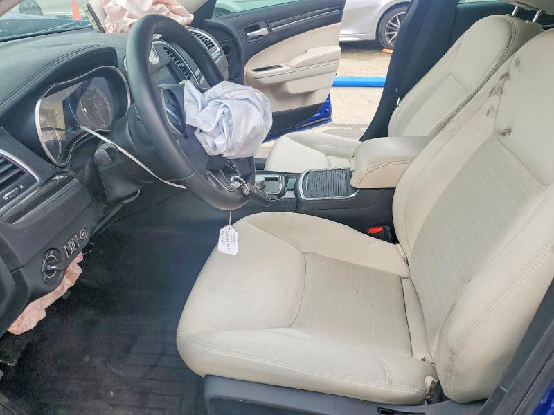 Продажа на аукционе авто 2018 Chrysler 300, vin: 2C3CCAAG0JH293972, номер лота: 45779736