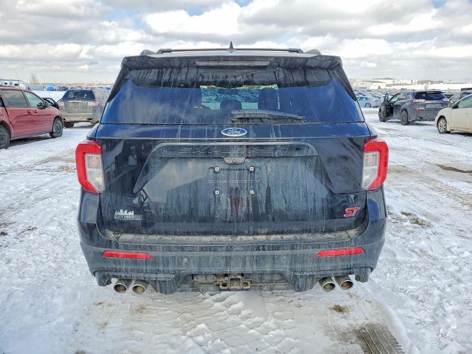 46656776 :رقم المزاد ، 1FM5K8GC7MGC03703 vin ، 2021 Ford Explorer مزاد بيع