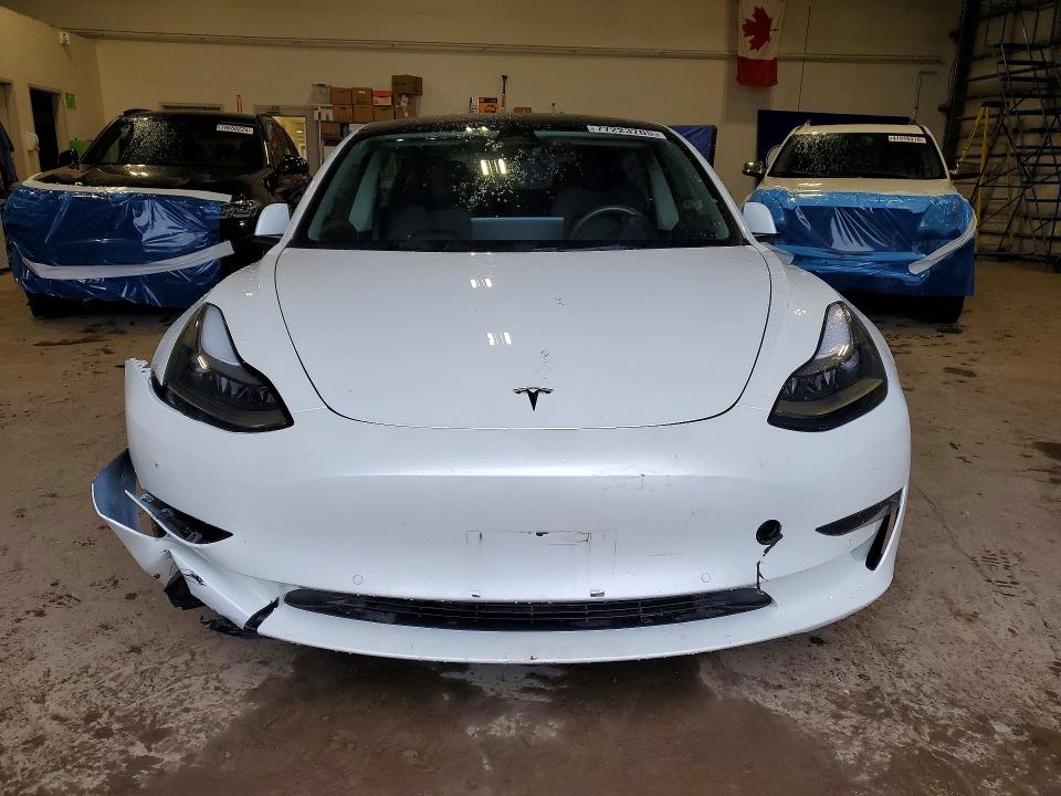 2022 Tesla Model 3 მანქანა იყიდება აუქციონზე, vin: 5YJ3E1EB9NF240848, აუქციონის ნომერი: 77223705