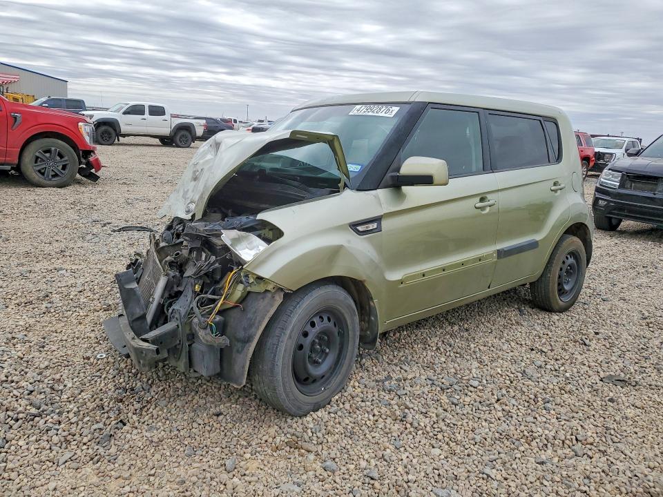 47992876 :رقم المزاد ، KNDJT2A58C7390875 vin ، 2012 Kia Soul مزاد بيع