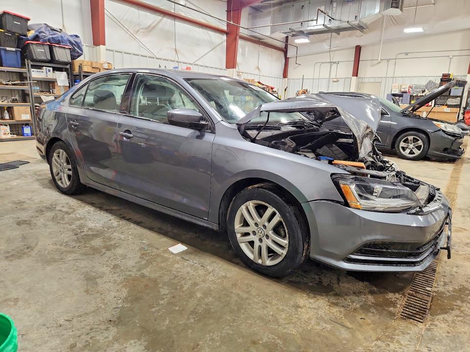 Продажа на аукционе авто 2018 Volkswagen Jetta, vin: 3VW2B7AJ8JM215365, номер лота: 41636426