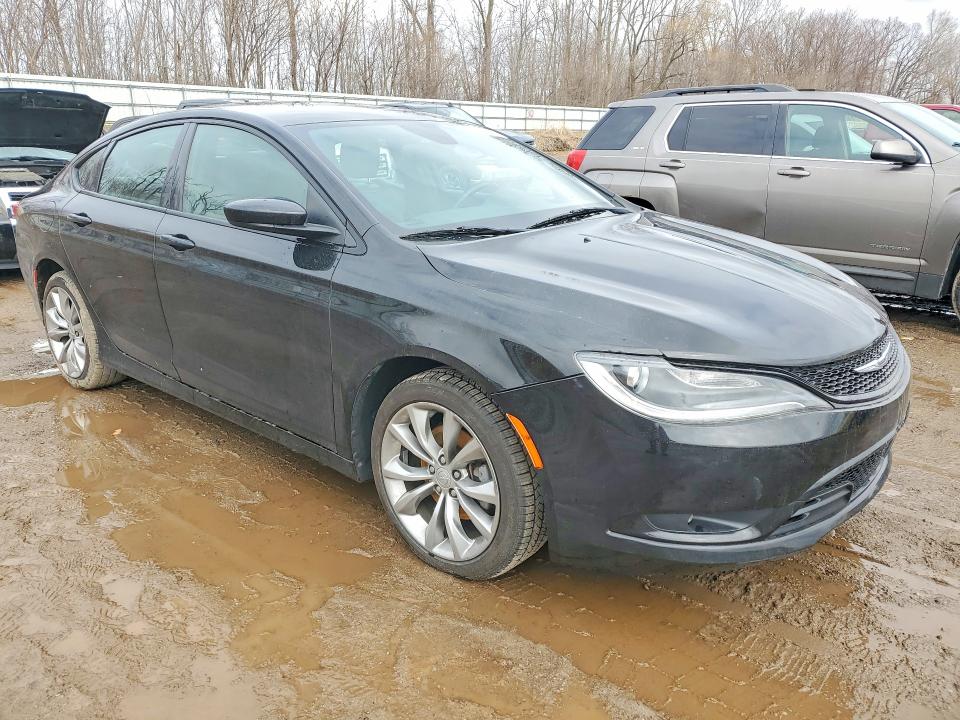 47086076 :رقم المزاد ، 1C3CCCBBXGN174342 vin ، 2016 Chrysler 200 مزاد بيع