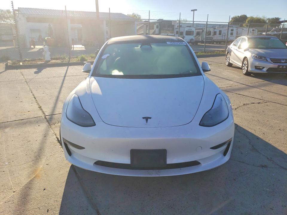 Продажа на аукционе авто 2023 Tesla Model 3, vin: 5YJ3E1EA0PF572347, номер лота: 46052596