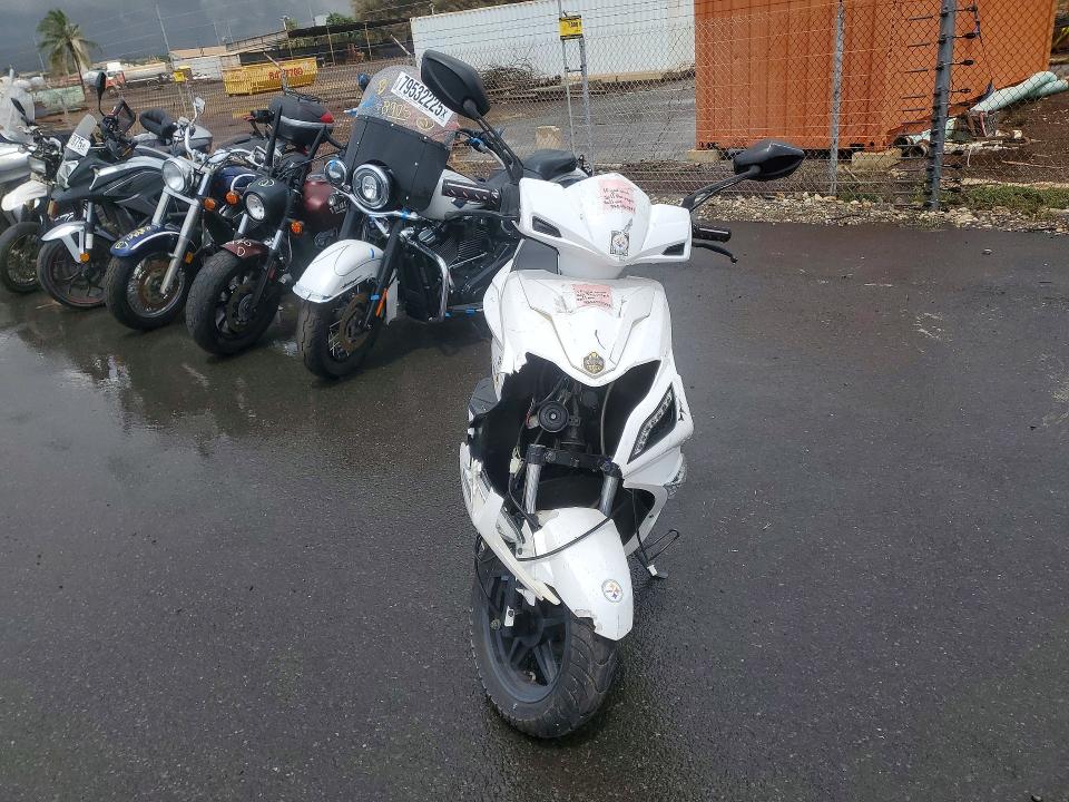 2023 Znen R8 Blaze Valkyrie მანქანა იყიდება აუქციონზე, vin: L5YACAAL3P1121404, აუქციონის ნომერი: 46943826