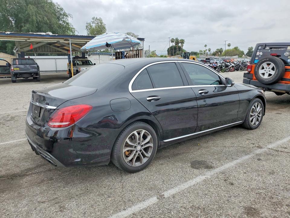 Продажа на аукционе авто 2016 Mercedes-benz C, vin: 55SWF4KB7GU133606, номер лота: 48199596