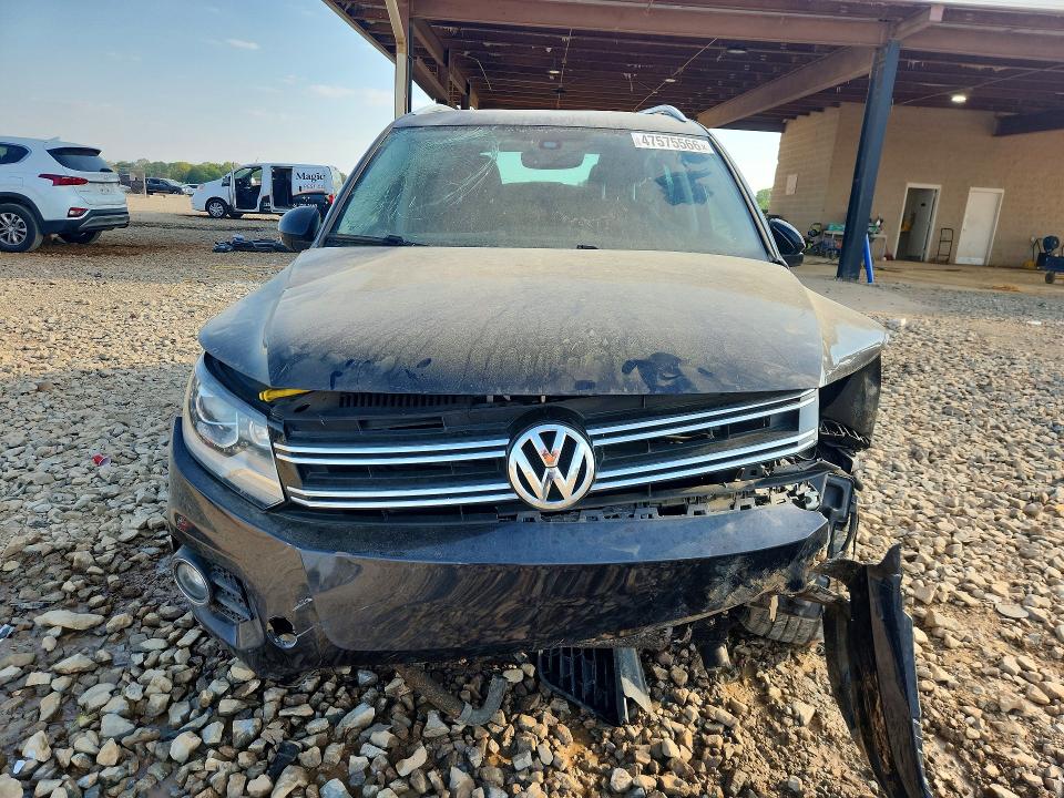 47575566 :رقم المزاد ، WVGTV7AX3HK020029 vin ، 2017 Volkswagen Tiguan مزاد بيع