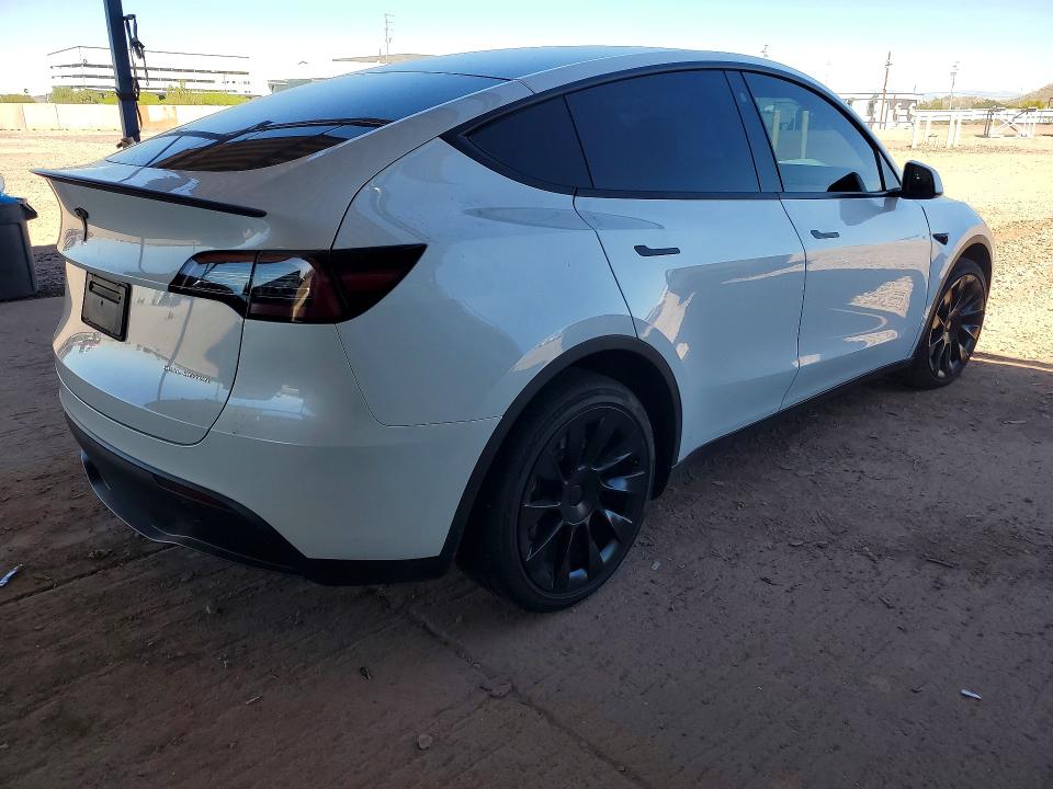 Продажа на аукционе авто 2023 Tesla Model Y, vin: 7SAYGDEE3PF748525, номер лота: 47372016