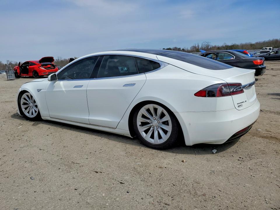 2016 Tesla Model S მანქანა იყიდება აუქციონზე, vin: 5YJSA1E2XGF155947, აუქციონის ნომერი: 47745266