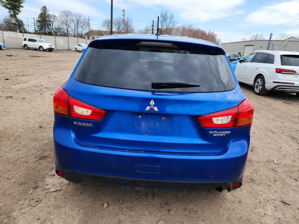 47343236 :رقم المزاد ، 4A4AP3AU3FE058353 vin ، 2015 Mitsubishi Outlander Sport مزاد بيع