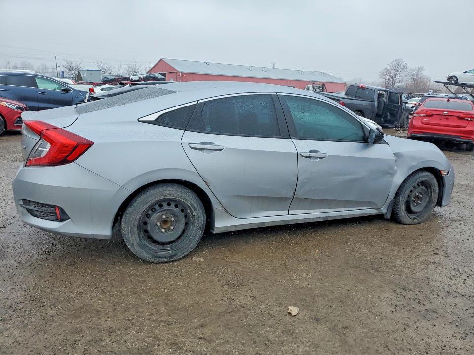 41725046 :رقم المزاد ، 2HGFC2F66JH030465 vin ، 2018 Honda Civic مزاد بيع