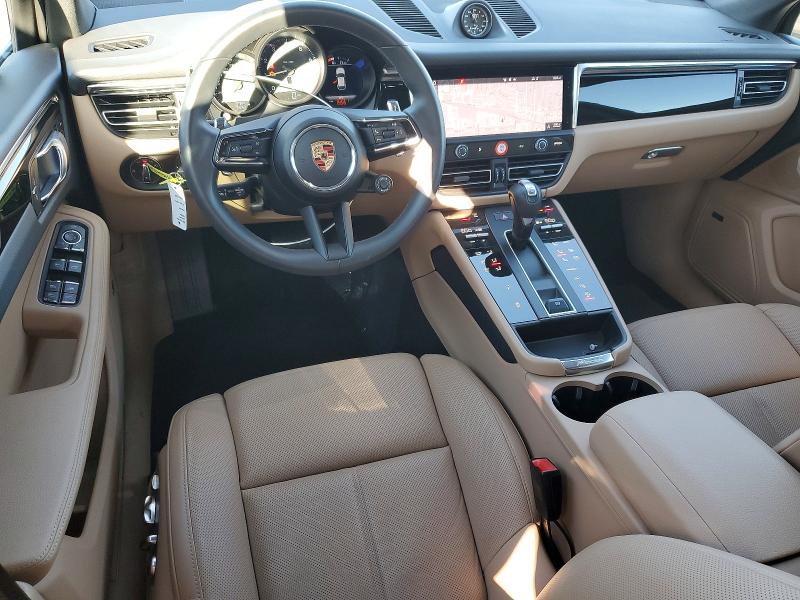 79793245 :رقم المزاد ، WP1AA2A58SLB10625 vin ، 2025 Porsche Macan مزاد بيع