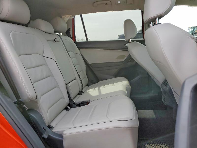 46523686 :رقم المزاد ، 3VV4B7AX3KM008899 vin ، 2019 Volkswagen Tiguan مزاد بيع