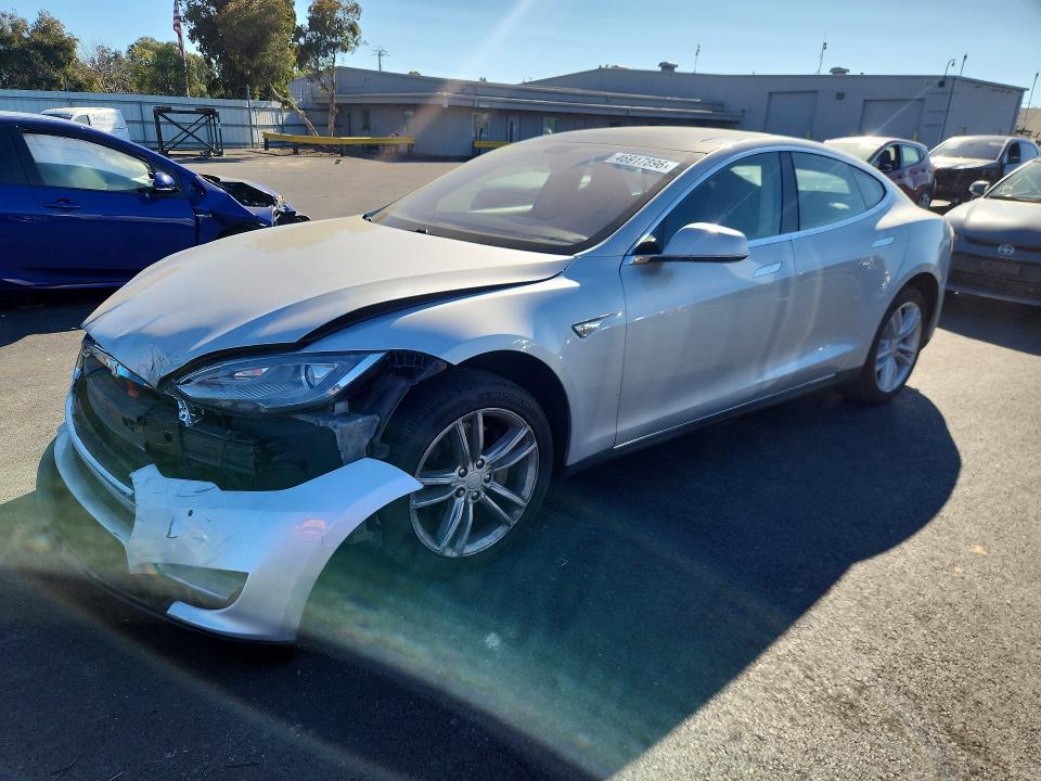 Aukcja sprzedaży 2013 Tesla Model S, vin: 5YJSA1CN2DFP22449, numer aukcji: 46917896