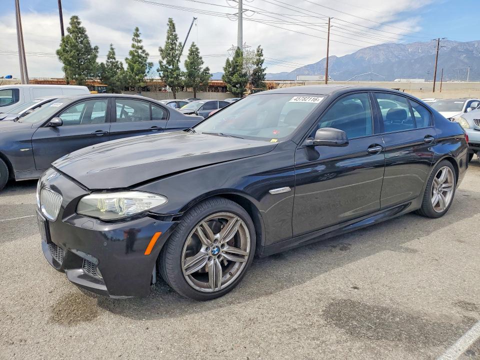 45782116 :رقم المزاد ، WBAFR9C59DDX81026 vin ، 2013 Bmw 550 مزاد بيع