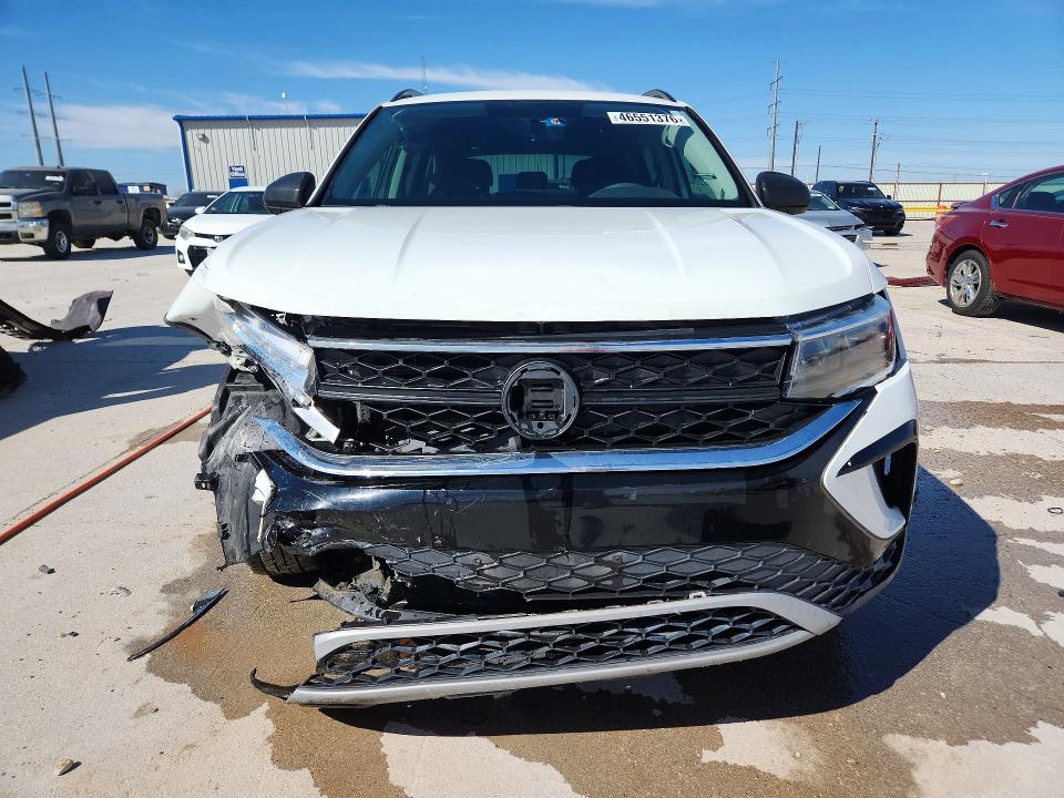 46551376 :رقم المزاد ، 3VVCX7B27NM007386 vin ، 2022 Volkswagen Taos مزاد بيع