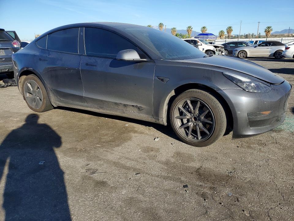 Продаж на аукціоні авто 2023 Tesla Model 3, vin: 5YJ3E1EAXPF411391, номер лоту: 45928636