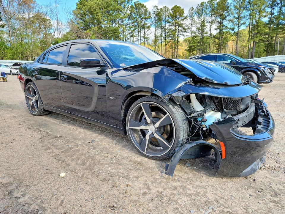 46327746 :رقم المزاد ، 2C3CDXCT5FH754049 vin ، 2015 Dodge Charger مزاد بيع