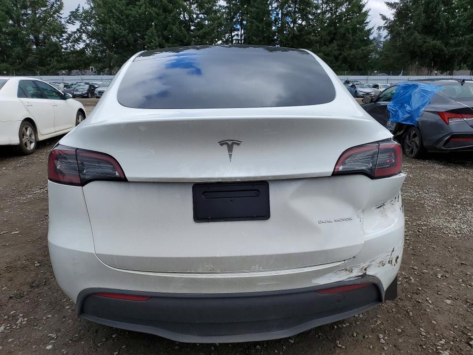 Продажа на аукционе авто 2023 Tesla Model Y, vin: 7SAYGAEE7PF710326, номер лота: 79745015