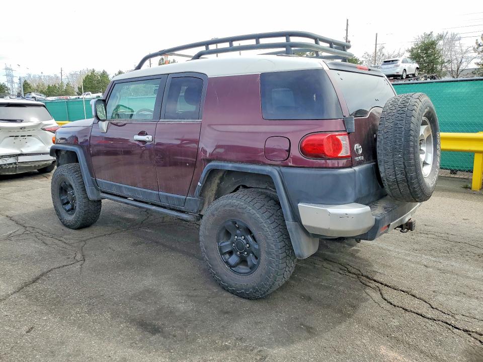 47136726 :رقم المزاد ، JTEBU11F270049180 vin ، 2007 Toyota Fj Cruiser مزاد بيع
