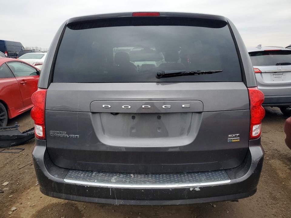 48302196 :رقم المزاد ، 2C4RDGCG0KR744364 vin ، 2019 Dodge Grand Caravan مزاد بيع