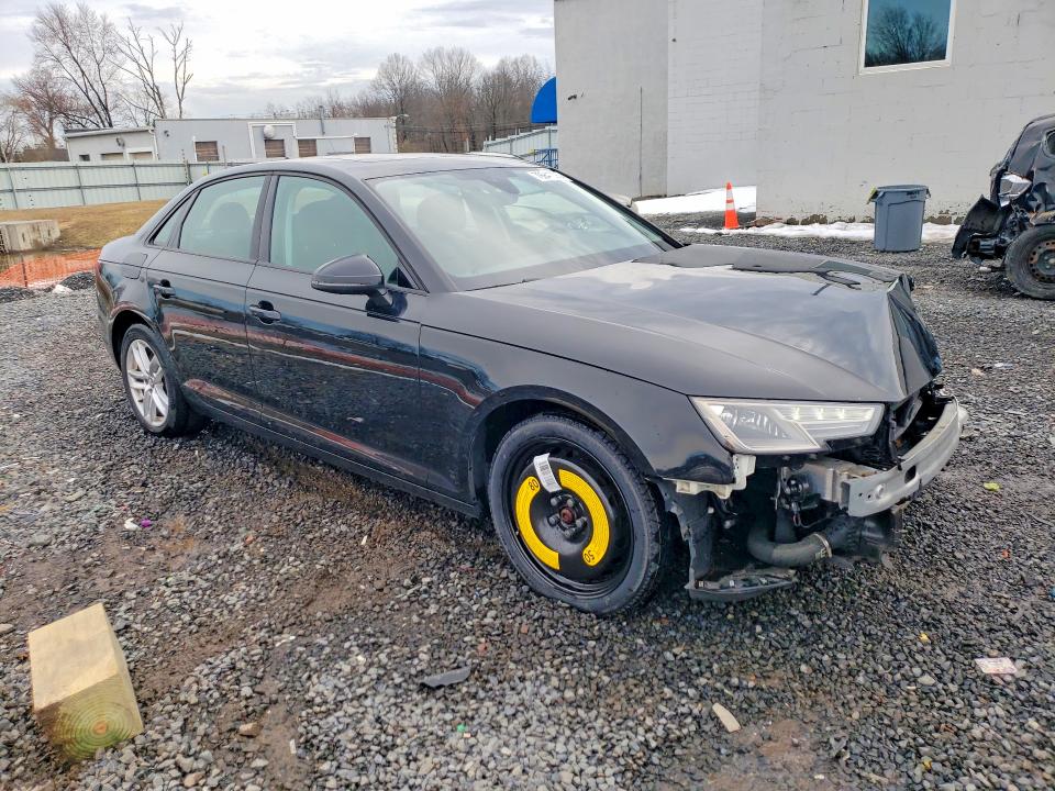 Продаж на аукціоні авто 2017 Audi A4, vin: WAUNNAF42HN069534, номер лоту: 79941095