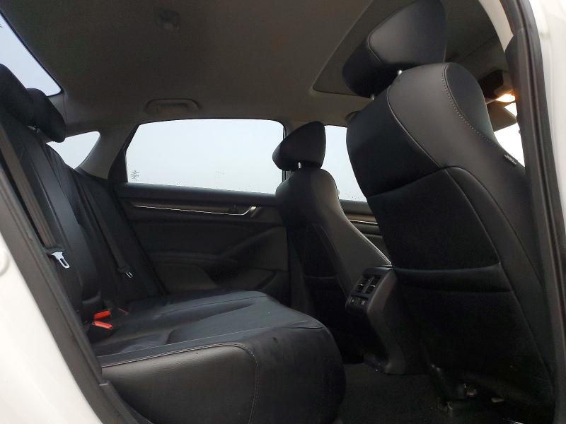 79453795 :رقم المزاد ، 1HGCV2F92JA802126 vin ، 2018 Honda Accord مزاد بيع